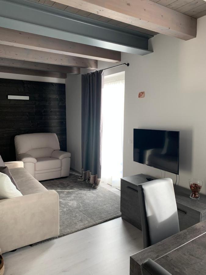 Apartmán Alpin Sun Temù Exteriér fotografie