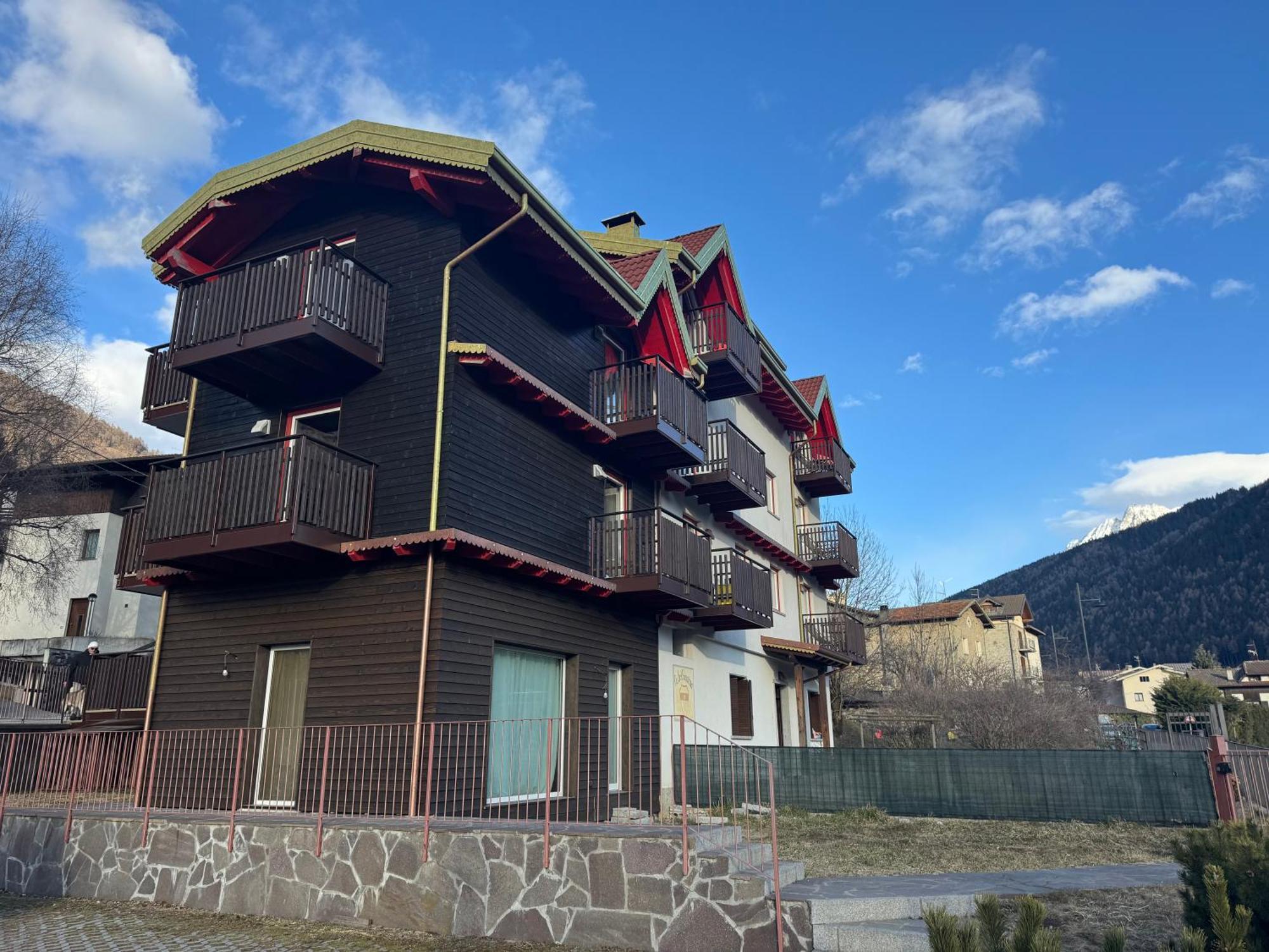 Apartmán Alpin Sun Temù Exteriér fotografie